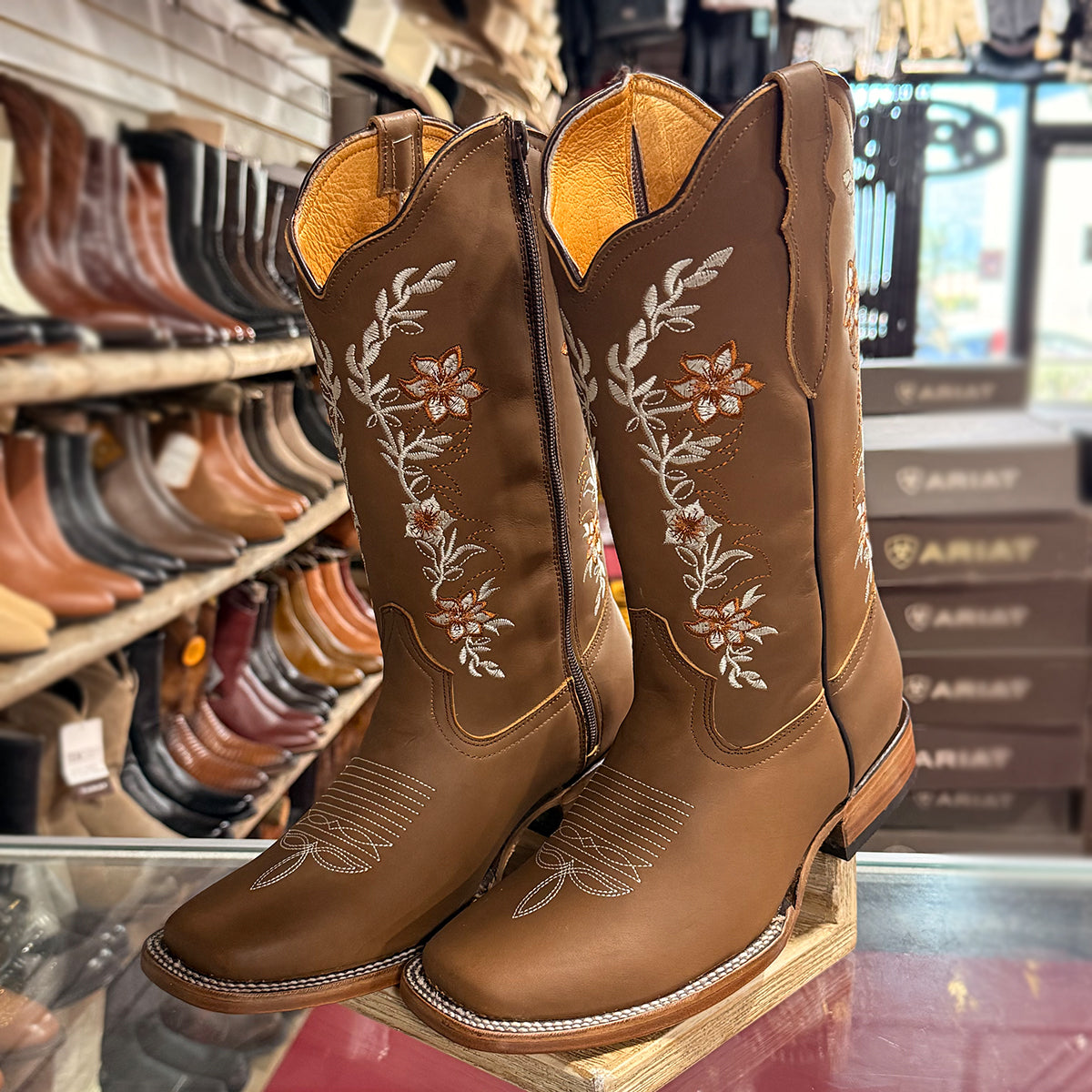 Tang Floral Embroidered Square-Toe Western Cowgirl Boots