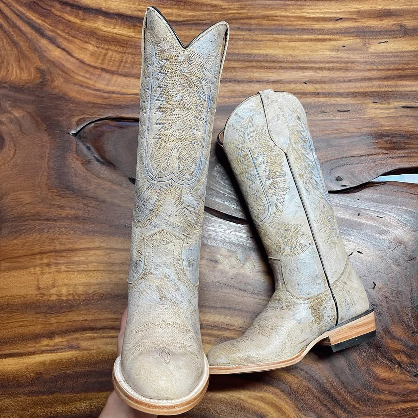 Gypsy Women’s Cowboy Boots with Classic R-Toe Design
